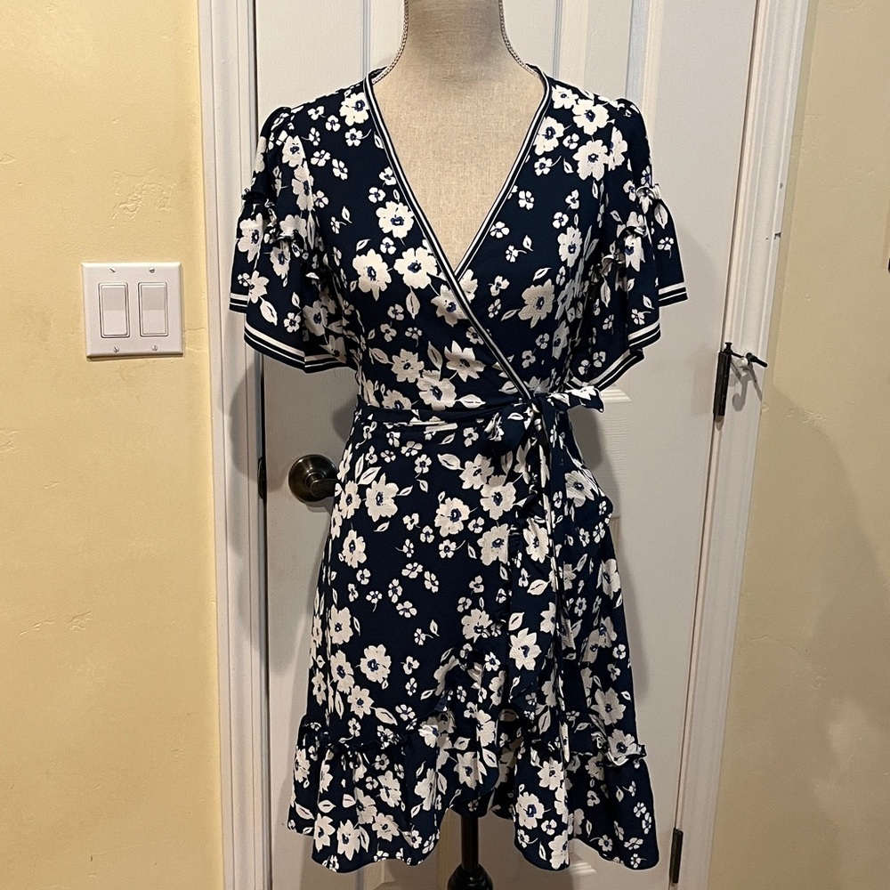 Max Studio Navy and White Floral Wrap Dress